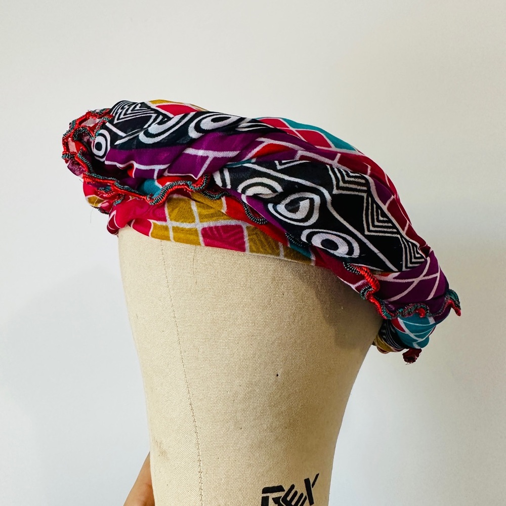 Large Abstract Geometric Rectangle Versatile Wear… - image 4